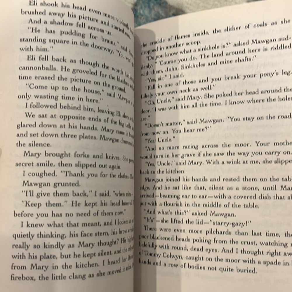 The high seas trilogy paperbacks - Picture 4 of 4